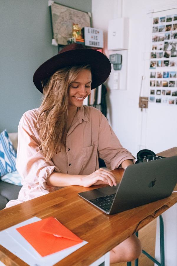 How to give temporary access to WordPress without login details.